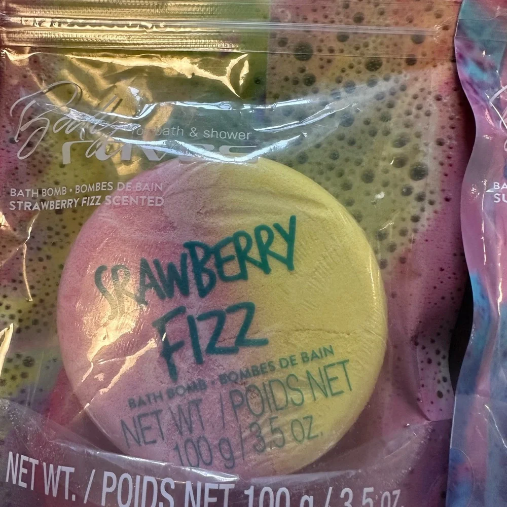 Bath Bomb Lot x 8‎ NWT